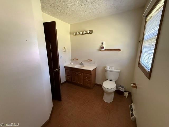 304 Northside Drive, Lexington, NC 27295