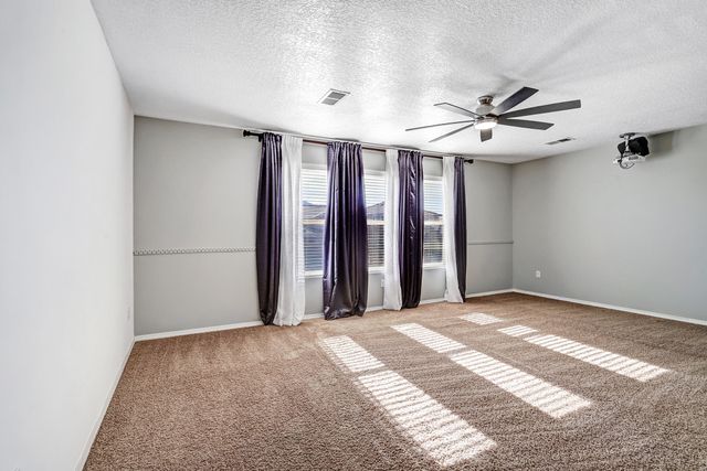 7320 Skagway Drive NE, Rio Rancho, NM 87144