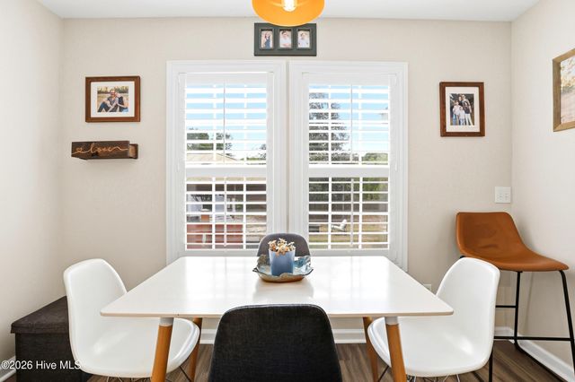 8504 Lakeview Drive, Wilmington, NC 28412