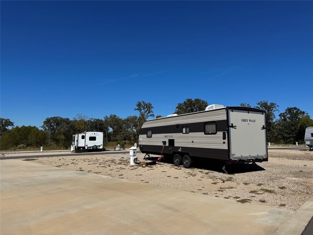 50 CR 3227 Unit 63, Mt Pleasant, TX 75455