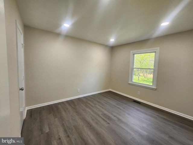 6401 TOWLES MILL RD, Spotsylvania, VA 22551