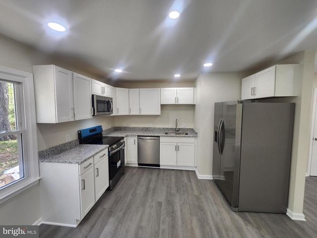 6401 TOWLES MILL RD, Spotsylvania, VA 22551