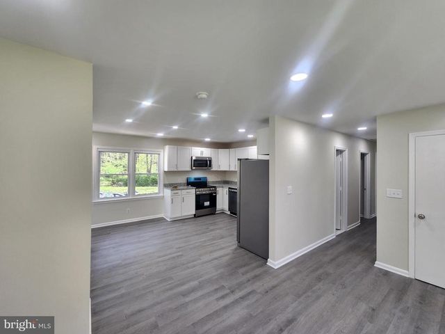 6401 TOWLES MILL RD, Spotsylvania, VA 22551