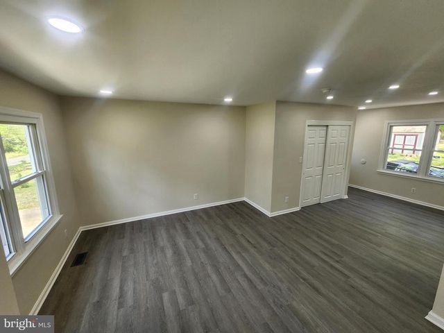 6401 TOWLES MILL RD, Spotsylvania, VA 22551