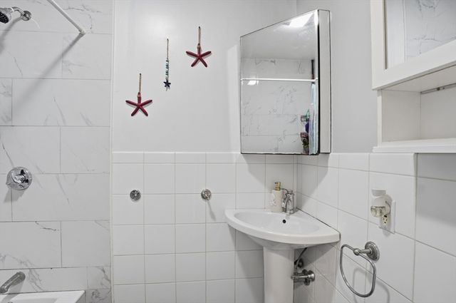 55 Addison Avenue, Lynn, MA 01902