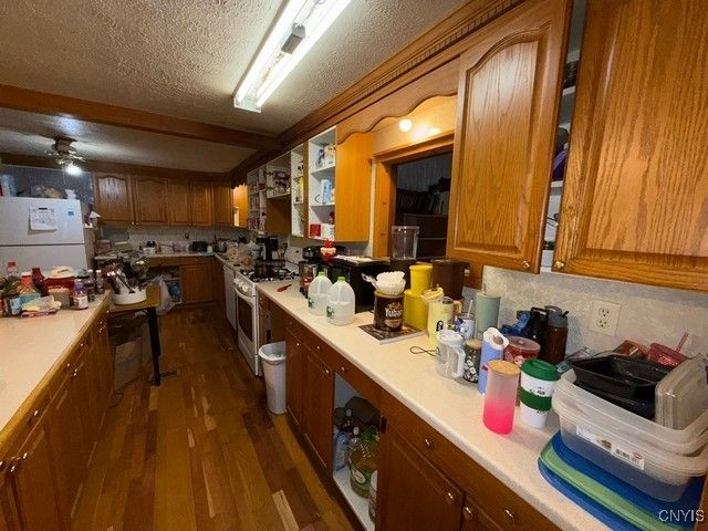 576 County Route 85, Granby, NY 13069