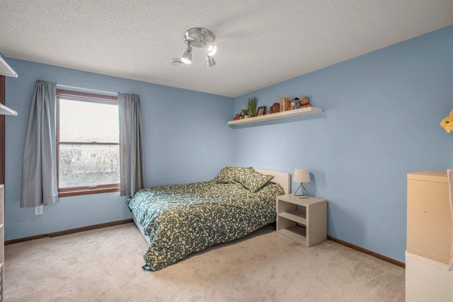 6329 Halifax Avenue S, Edina, MN 55424