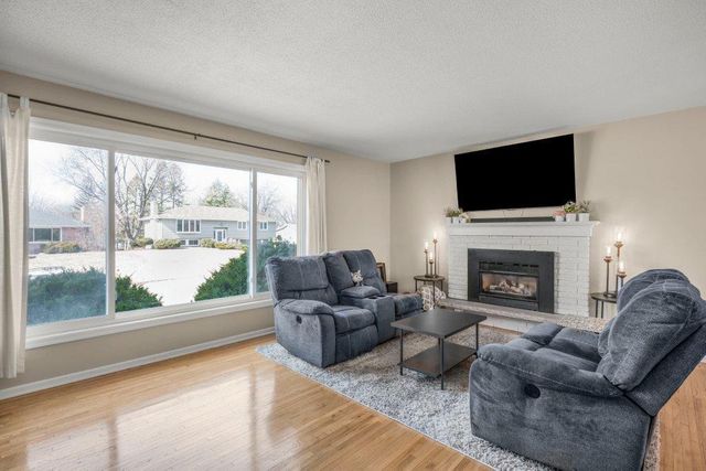 6329 Halifax Avenue S, Edina, MN 55424