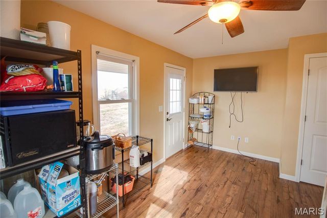 15176 Lageman Road, Godfrey, IL 62035