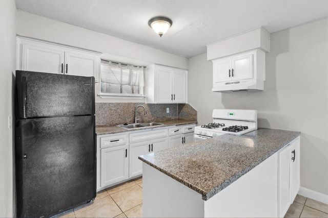 2819 Berry Street 1, Houston, TX 77004
