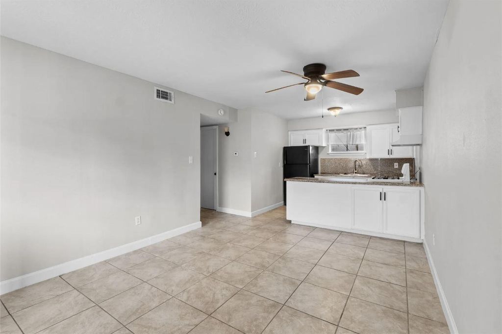 2819 Berry Street 1, Houston, TX 77004