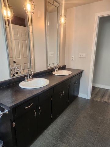 31 N LINDEN LANE, Appleton, WI 54915