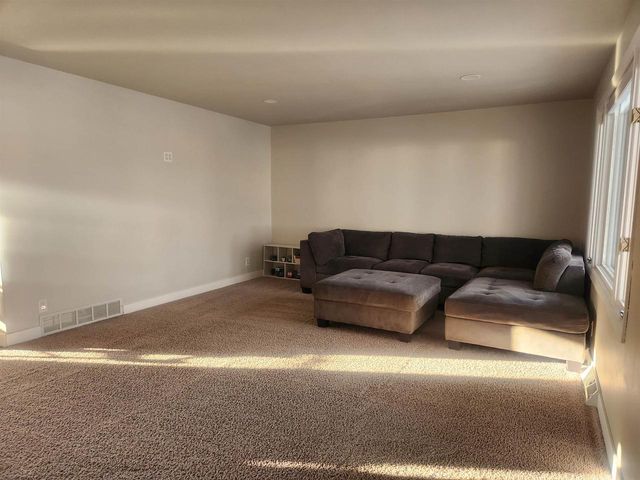 31 N LINDEN LANE, Appleton, WI 54915