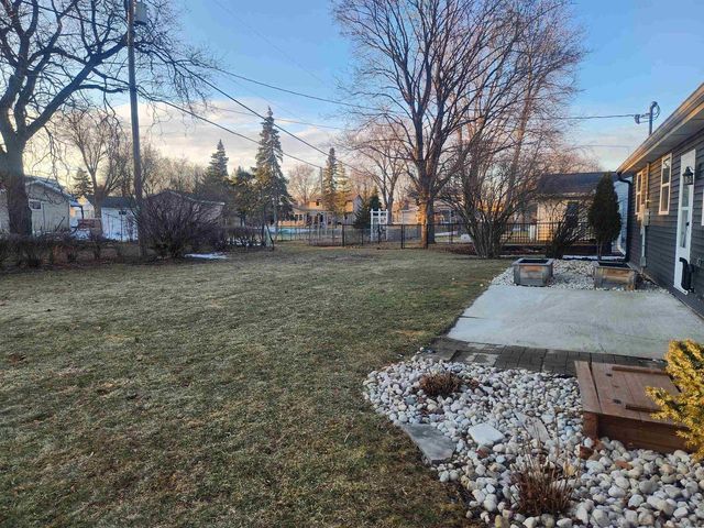 31 N LINDEN LANE, Appleton, WI 54915