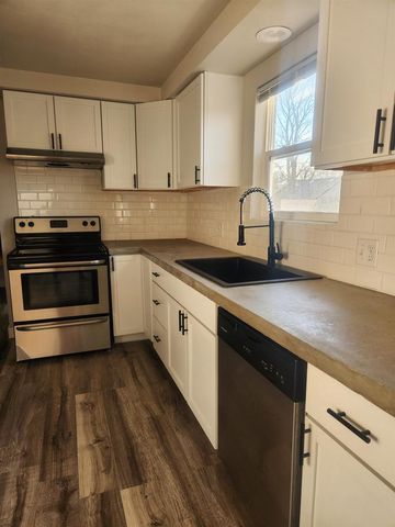 31 N LINDEN LANE, Appleton, WI 54915