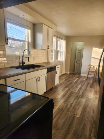 31 N LINDEN LANE, Appleton, WI 54915