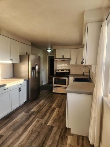 31 N LINDEN LANE, Appleton, WI 54915