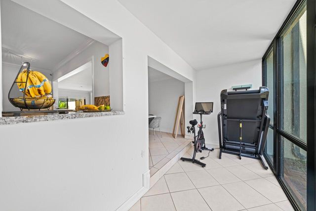 8745 SW 137th Avenue, Miami, FL 33183