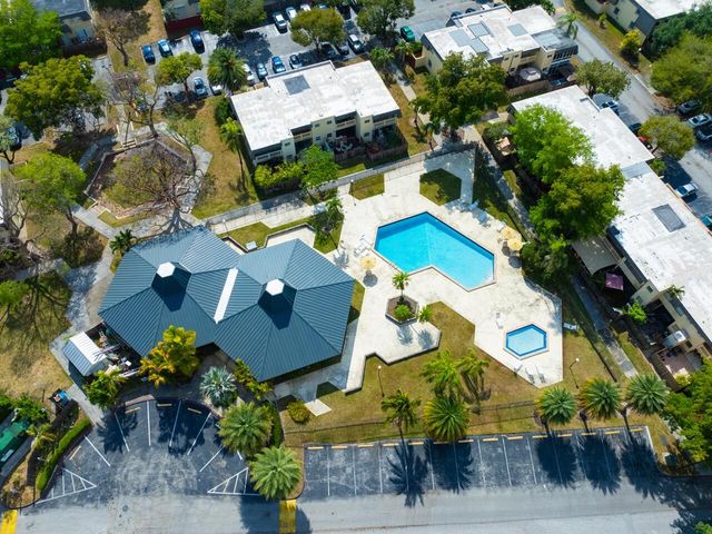 8745 SW 137th Avenue, Miami, FL 33183