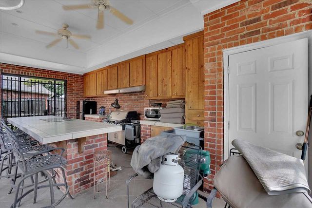 3602 NW Julie Dr, Lawton, OK 73505