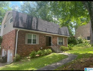 813 LINBARD LANE, Vestavia Hills, AL 35226