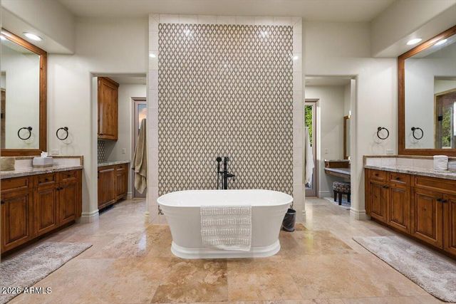 8549 E Los Gatos Drive, Scottsdale, AZ 85255