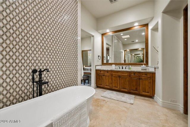 8549 E Los Gatos Drive, Scottsdale, AZ 85255