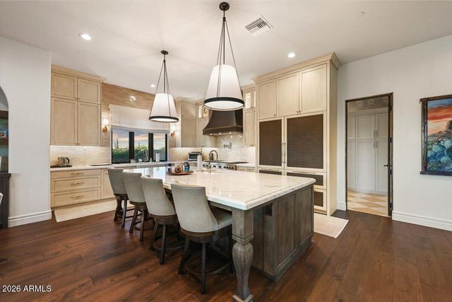 8549 E Los Gatos Drive, Scottsdale, AZ 85255