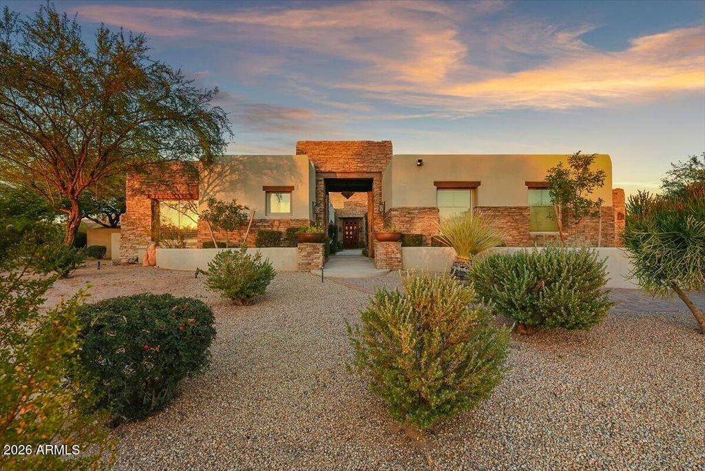 8549 E Los Gatos Drive, Scottsdale, AZ 85255 — photo 2
