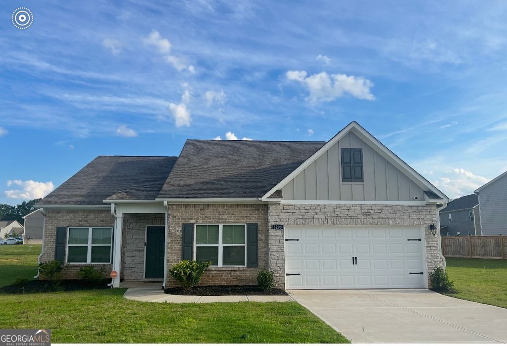 3290 Bridgewood Drive, Macon, GA 31216