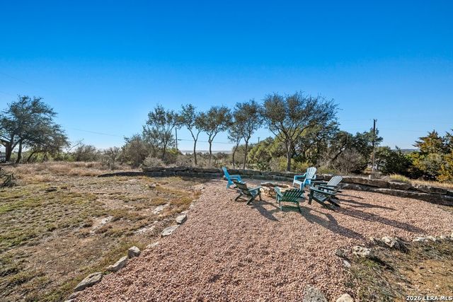 852 Crossbow, Canyon Lake, TX 78133