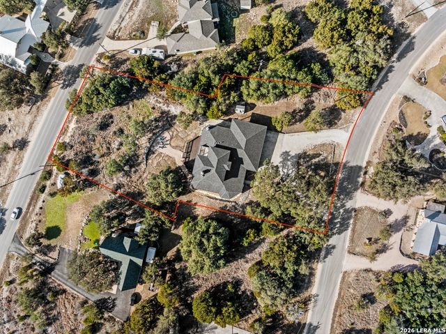 852 Crossbow, Canyon Lake, TX 78133