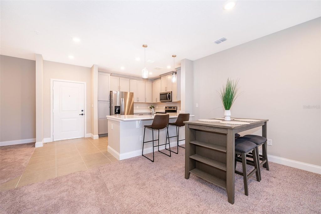 Image 12 of property listing at 7521 LAUREATE BOULEVARD 5208, Orlando, FL 32827