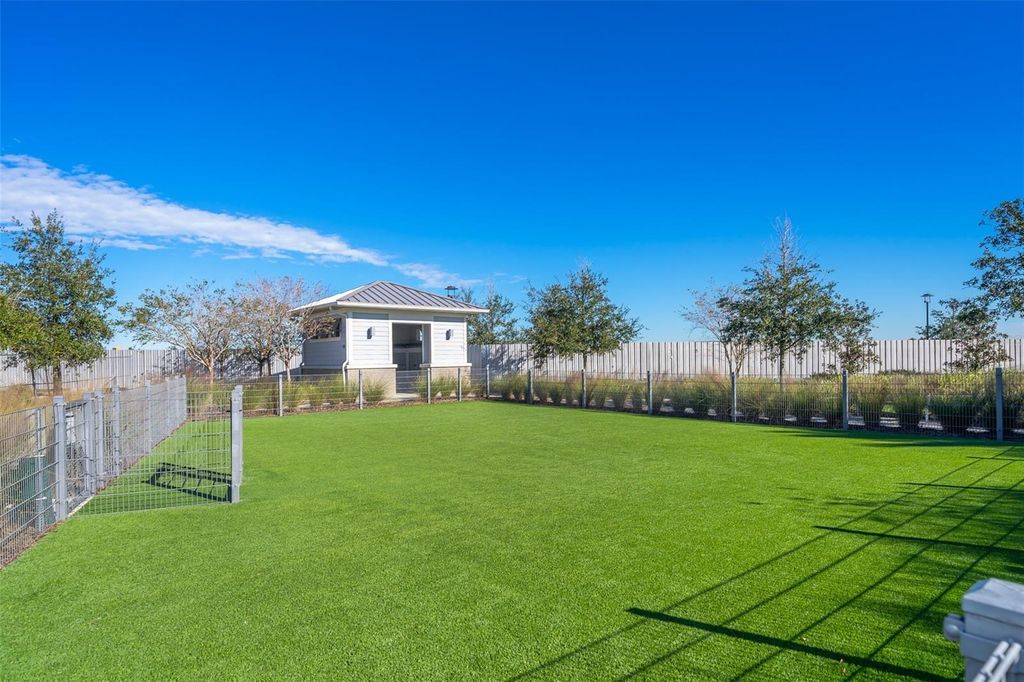 Image 44 of property listing at 7521 LAUREATE BOULEVARD 5208, Orlando, FL 32827