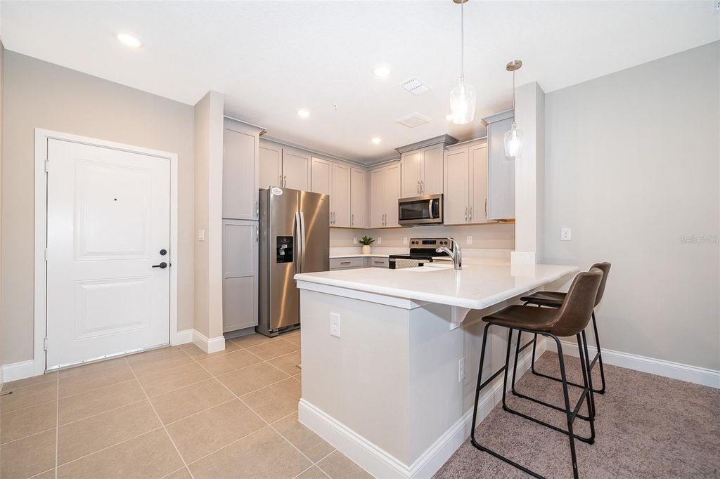 Image 10 of property listing at 7521 LAUREATE BOULEVARD 5208, Orlando, FL 32827
