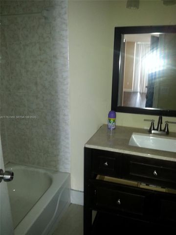 2750 NE 183rd Street 2607, Aventura, FL 33160