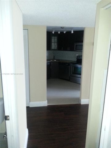 2750 NE 183rd Street 2607, Aventura, FL 33160