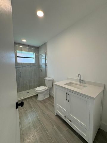 158 Cordoba Circle, Royal Palm Beach, FL 33411