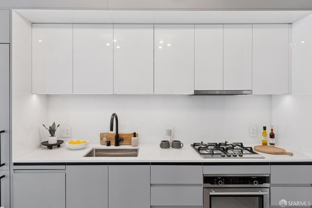 960 Market Street 718, San Francisco, CA 94102