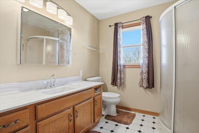 7704 40th AVENUE, Kenosha, WI 53142