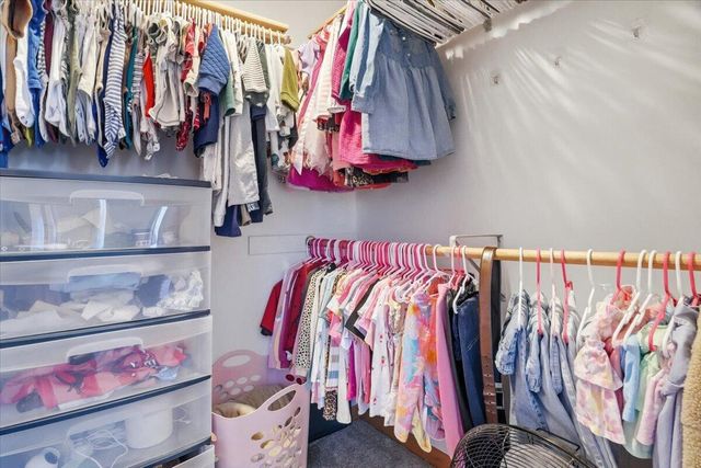 7704 40th AVENUE, Kenosha, WI 53142