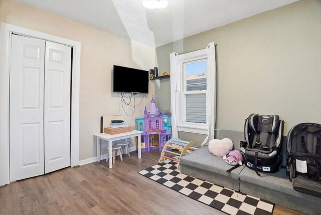 7704 40th AVENUE, Kenosha, WI 53142