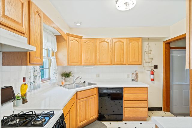 709 CLAYTON ST, Columbia, MO 65203