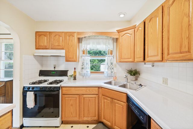 709 CLAYTON ST, Columbia, MO 65203