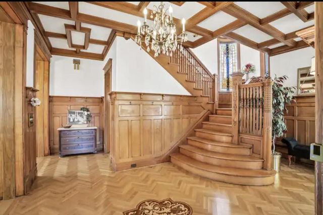 1520 College AVENUE, Racine, WI 53403