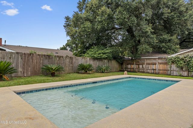 10 Wenmar Avenue, Pass Christian, MS 39571