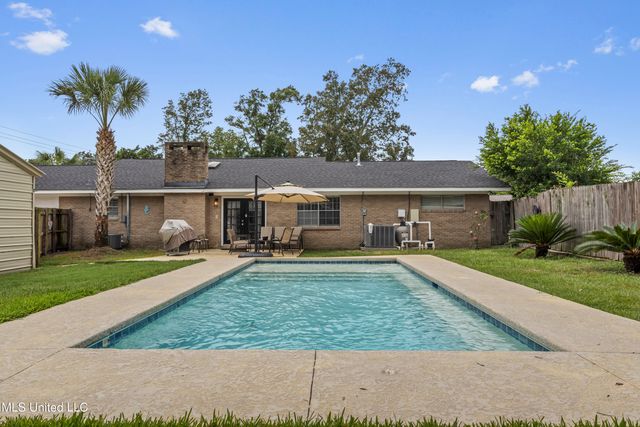 10 Wenmar Avenue, Pass Christian, MS 39571