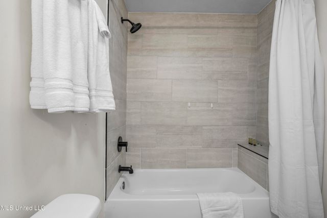 10 Wenmar Avenue, Pass Christian, MS 39571