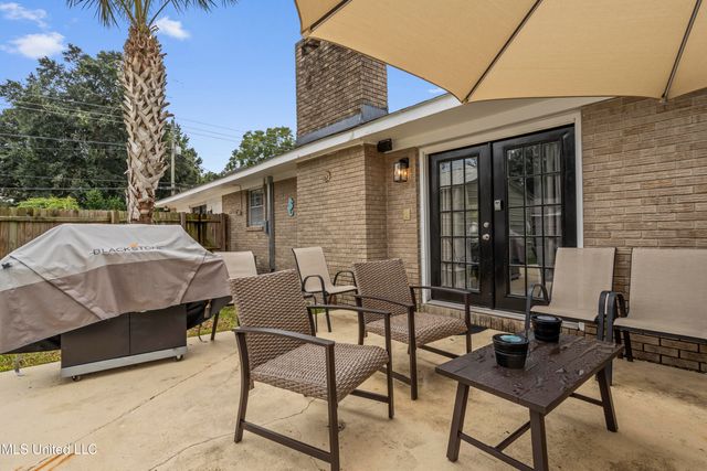 10 Wenmar Avenue, Pass Christian, MS 39571