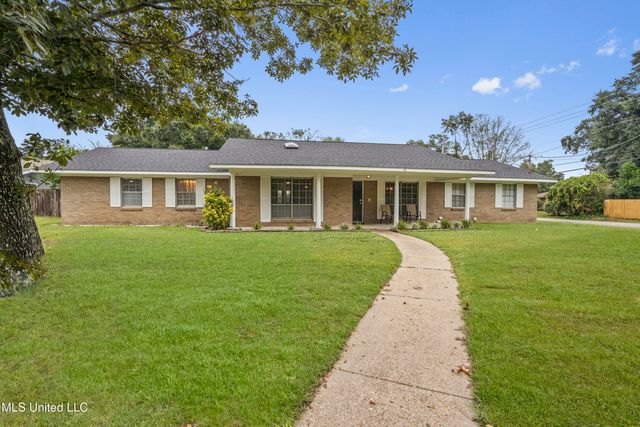 10 Wenmar Avenue, Pass Christian, MS 39571